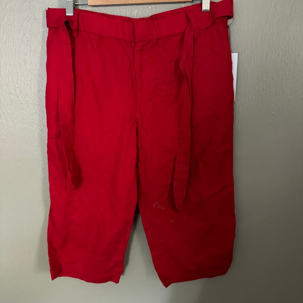NWT LIZ CLAIBORNE Red linen Blend Long Shorts Size Petite Medium casual